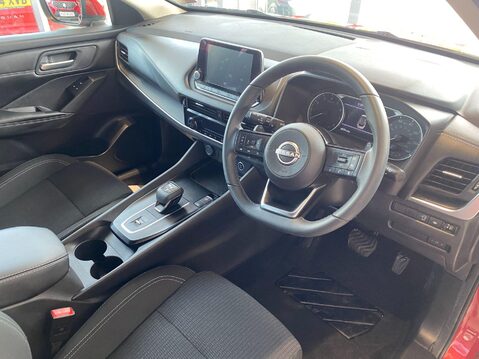 Nissan Qashqai 1.3 DIG-T MHEV Acenta Premium XTRON Euro 6 (s/s) 5dr 22