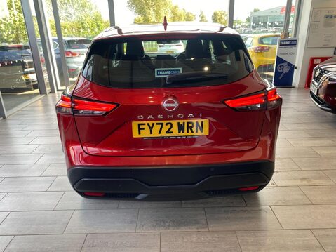 Nissan Qashqai 1.3 DIG-T MHEV Acenta Premium XTRON Euro 6 (s/s) 5dr 6