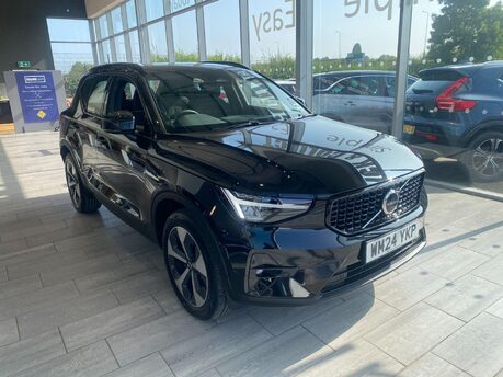 Volvo XC40 2.0 B3 MHEV Plus DCT Auto Euro 6 (s/s) 5dr