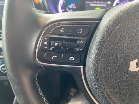 Kia Niro 1.6 GDi 2 DCT Euro 6 (s/s) 5dr 19