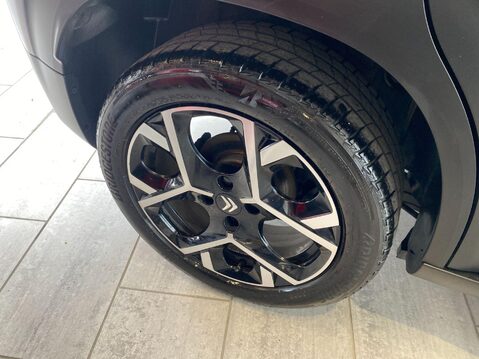 Citroen C3 Aircross 1.2 PureTech MAX Euro 6 (s/s) 5dr 12