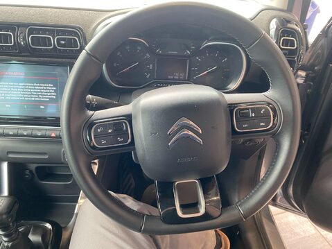 Citroen C3 Aircross 1.2 PureTech MAX Euro 6 (s/s) 5dr 19