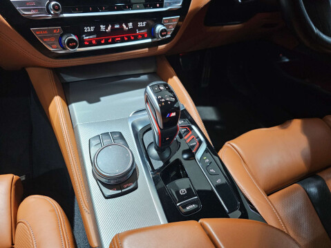 BMW 5 Series 4.4 M5 Competition Edition Auto 4WD 4dr 14