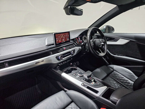 Audi A4 3.0 S4 TFSI Quattro Auto 4WD 4dr 5