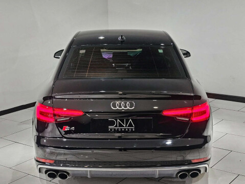 Audi A4 3.0 S4 TFSI Quattro Auto 4WD 4dr 13
