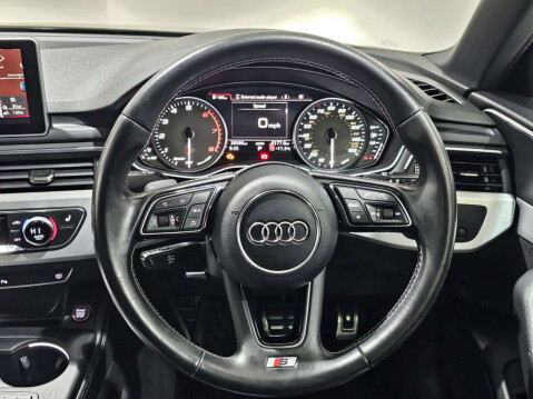 Audi A4 3.0 S4 TFSI Quattro Auto 4WD 4dr 34