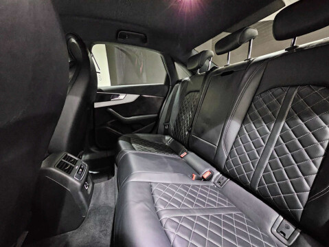 Audi A4 3.0 S4 TFSI Quattro Auto 4WD 4dr 35