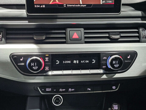 Audi A4 3.0 S4 TFSI Quattro Auto 4WD 4dr 44