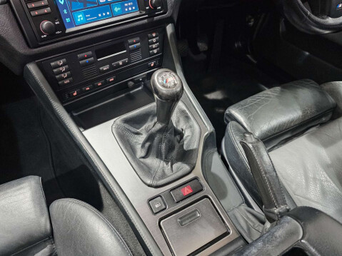BMW 5 Series 4.9 M5 4dr 17