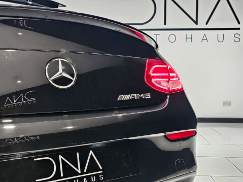 Mercedes-Benz C Class 2.0 C 300 AMG Line Premium+ Auto 2dr 21