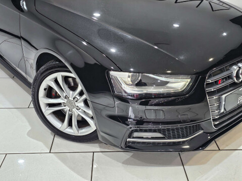 Audi A4 3.0 S4 TFSI Quattro Auto 4WD 4dr 39