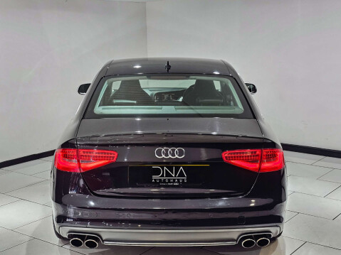 Audi A4 3.0 S4 TFSI Quattro Auto 4WD 4dr 14