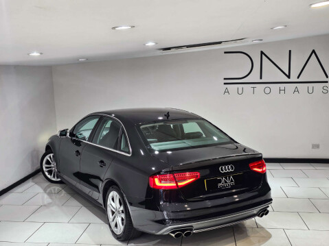 Audi A4 3.0 S4 TFSI Quattro Auto 4WD 4dr 23