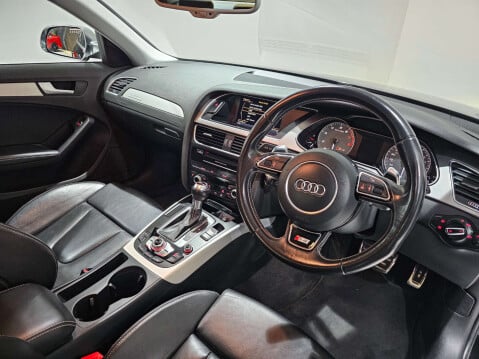 Audi A4 3.0 S4 TFSI Quattro Auto 4WD 4dr 32