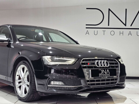 Audi A4 3.0 S4 TFSI Quattro Auto 4WD 4dr 41