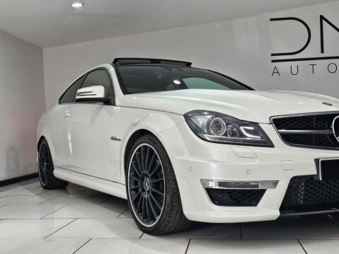 Mercedes-Benz C Class 6.2 C63 AMG Auto 2dr 45