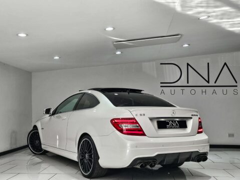 Mercedes-Benz C Class 6.2 C63 AMG Auto 2dr 3