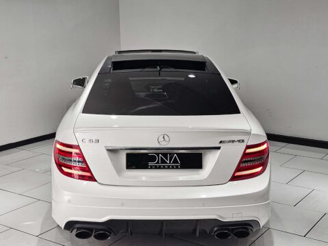 Mercedes-Benz C Class 6.2 C63 AMG Auto 2dr 14
