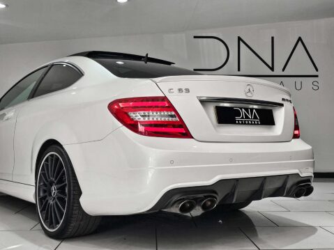 Mercedes-Benz C Class 6.2 C63 AMG Auto 2dr 15