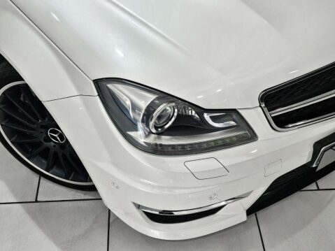 Mercedes-Benz C Class 6.2 C63 AMG Auto 2dr 28