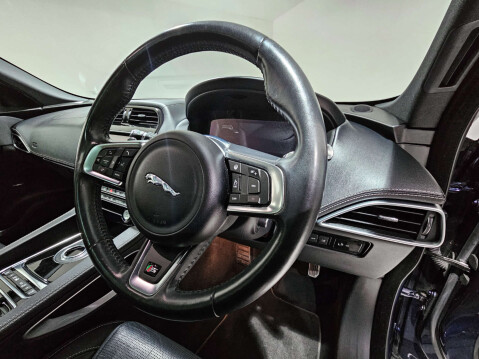 Jaguar F-Pace 3.0 F-PACE V6 S AWD D Auto 4WD 5dr 29