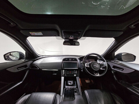 Jaguar F-Pace 3.0 F-PACE V6 S AWD D Auto 4WD 5dr 6