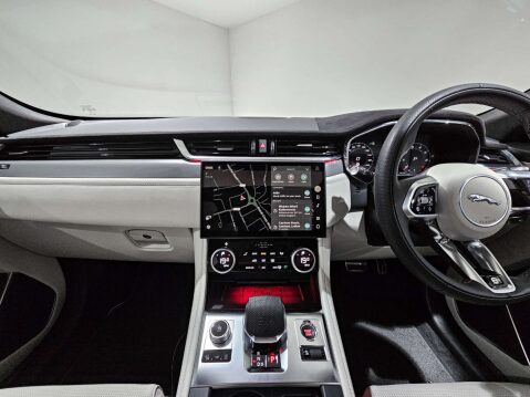 Jaguar F-Pace 5.0 F-PACE SVR Edition AWD Auto 4WD 5dr 30