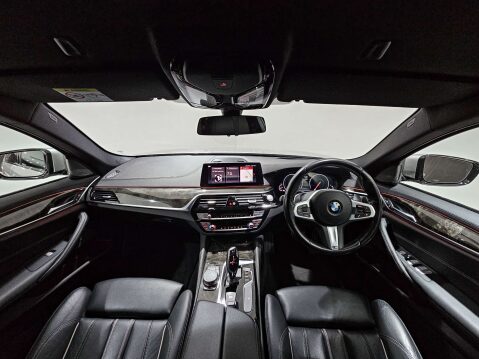 BMW 5 Series 3.0 530D xDrive M Sport Auto 4WD 4dr 6