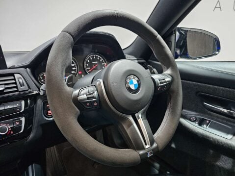 BMW 4 Series 3.0 M4 CS Semi-Auto 2dr 41