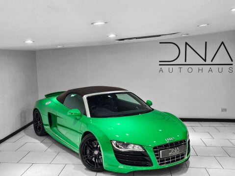 Audi R8 5.2 R8 Spyder Quattro V10 Semi-Auto 4WD 2dr 24