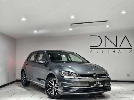 Volkswagen Golf 1.6 Golf SE Nav TDI BlueMotion Technology 5dr