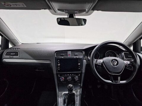 Volkswagen Golf 1.6 Golf SE Nav TDI BlueMotion Technology 5dr 34