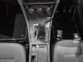 Volkswagen Golf 1.6 Golf SE Nav TDI BlueMotion Technology 5dr 35
