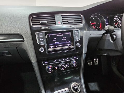 Volkswagen Golf 2.0 Golf GTD 5dr 17
