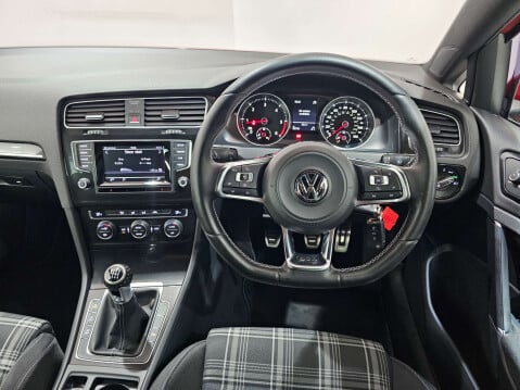Volkswagen Golf 2.0 Golf GTD 5dr 36