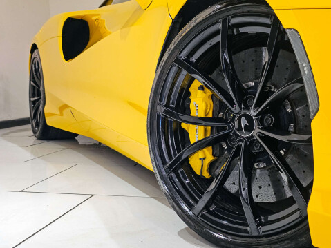 McLaren Artura 3.0 Artura V6 PHEV Semi-Auto 2dr 9
