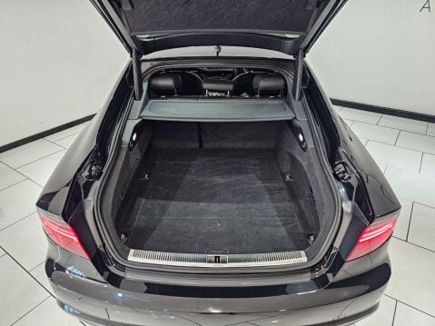 Audi A7 3.0 A7 Sportback TDI Black Edition Quattro Semi-Auto 4WD 5dr 32
