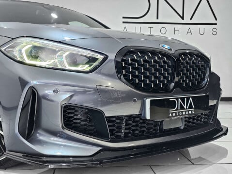 BMW 1 Series 2.0 M135i xDrive Auto 4WD 5dr 33