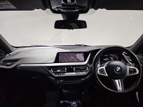 BMW 1 Series 2.0 M135i xDrive Auto 4WD 5dr 39