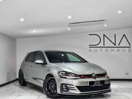 Volkswagen Golf 2.0 Golf GTi Performance TSi Semi-Auto 5dr