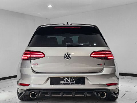 Volkswagen Golf 2.0 Golf GTi Performance TSi Semi-Auto 5dr 21