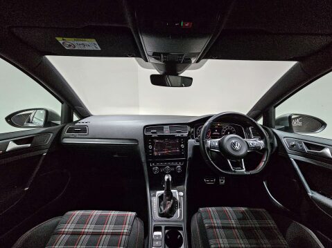 Volkswagen Golf 2.0 Golf GTi Performance TSi Semi-Auto 5dr 6