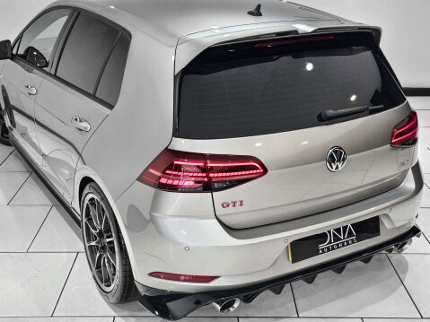 Volkswagen Golf 2.0 Golf GTi Performance TSi Semi-Auto 5dr 16