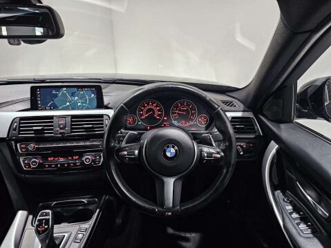 BMW 3 Series 3.0 335d xDrive M Sport Shadow Edition Auto 4WD 4dr 31