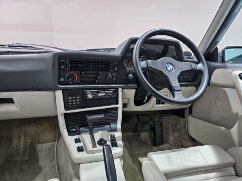 BMW 6 Series 3.4 635 CSI Auto 2dr 27
