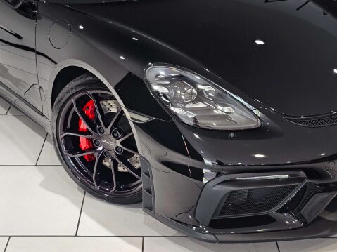 Porsche 718 4.0 718 Cayman GT4 3dr 10