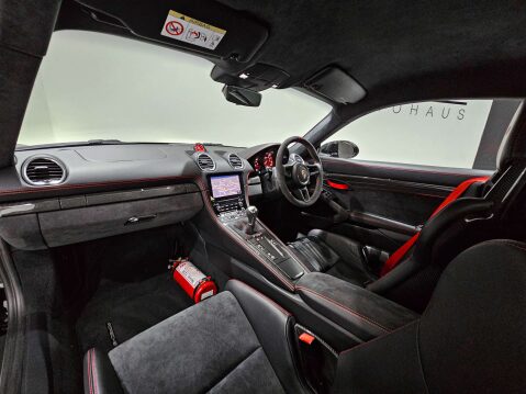 Porsche 718 4.0 718 Cayman GT4 3dr 5