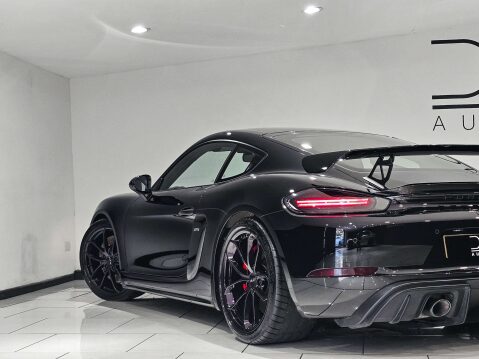 Porsche 718 4.0 718 Cayman GT4 3dr 47