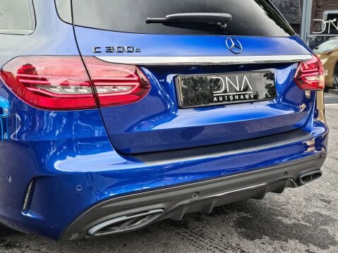 Mercedes-Benz C Class 2.0 C 300 AMG Line Night Edition Premium+ D Auto 5dr 45