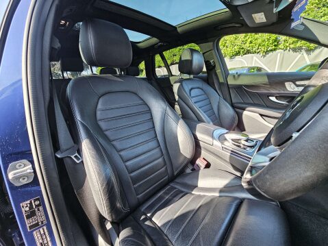 Mercedes-Benz C Class 2.0 C 300 AMG Line Night Edition Premium+ D Auto 5dr 51